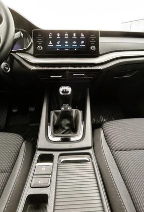 Skoda Octavia cena 109900 przebieg: 38396, rok produkcji 2022 z Starogard Gdański małe 106